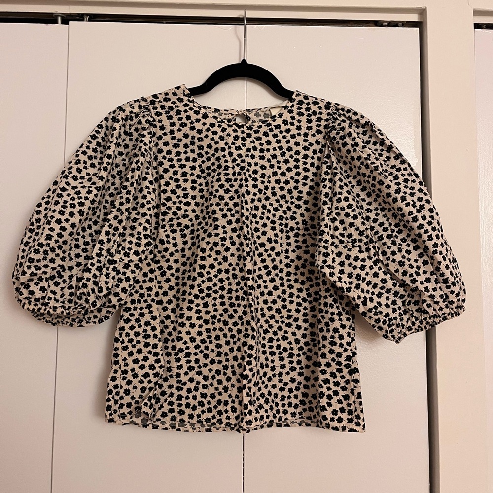 H&M Black/Cream Floral Puff Sleeve Blouse